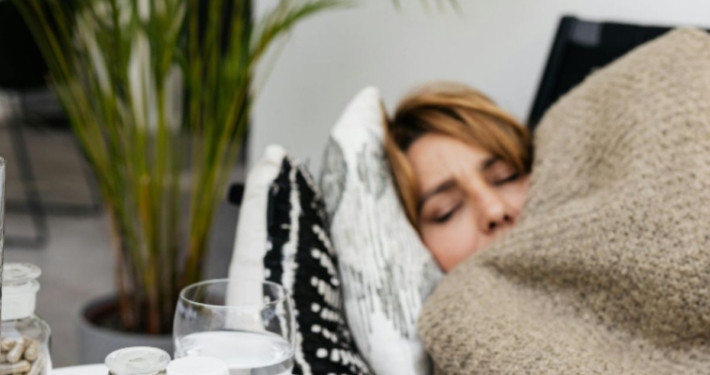 Sono e Humor no Climatério: Melatonina, Ansiedade e o Equilíbrio Que Você Perdeu